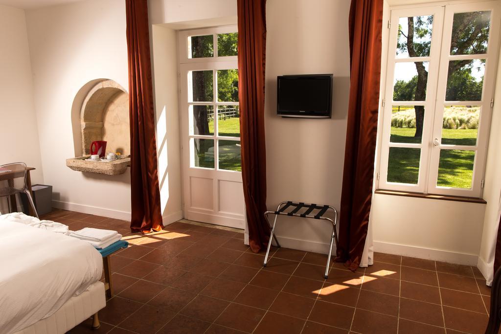 ホテルLes Cinq Sens Du Chateau Mayne Lalande Castelnau-de-Médoc エクステリア 写真